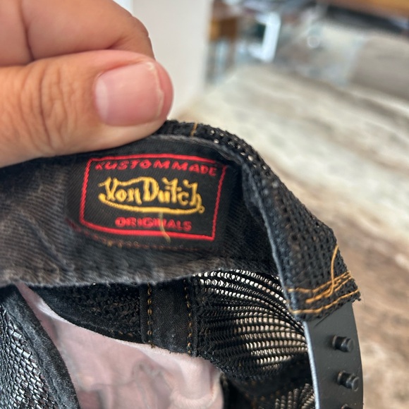 VINTAGE Von Dutch Black and Pink Trucker Hat, slight wear but GUC - Picture 3 of 5